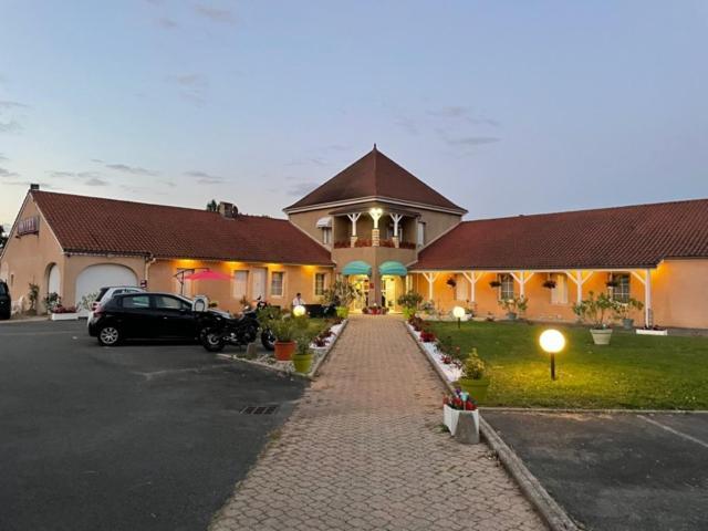 Hotel Saint Odilon Клюни Экстерьер фото